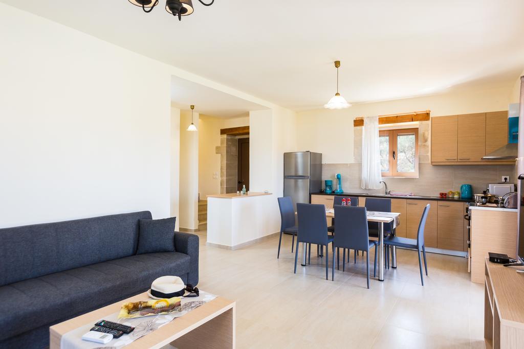 Dimokritos Villas, A Homestay Experience, By Thinkvilla Angeliana  Extérieur photo